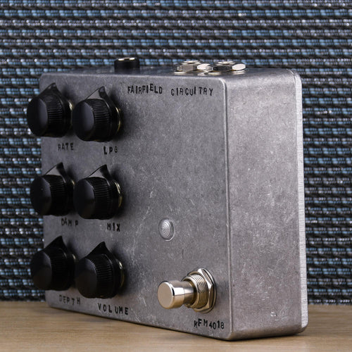 shallow water guitar pedal Fairfield Circuitry Shallow Water K-Field Modulator Pedal w/ Power Supply, Patch Cables & Cloth