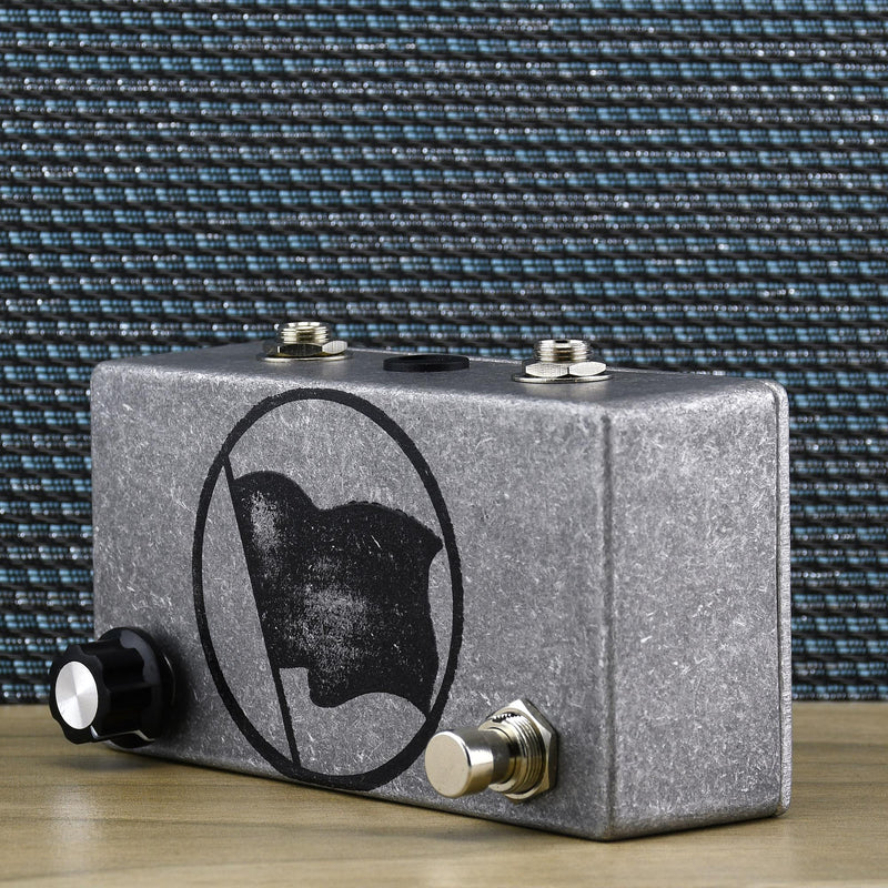 Farm Pedals Black Flag Lo-Fi Harmonic Thickener