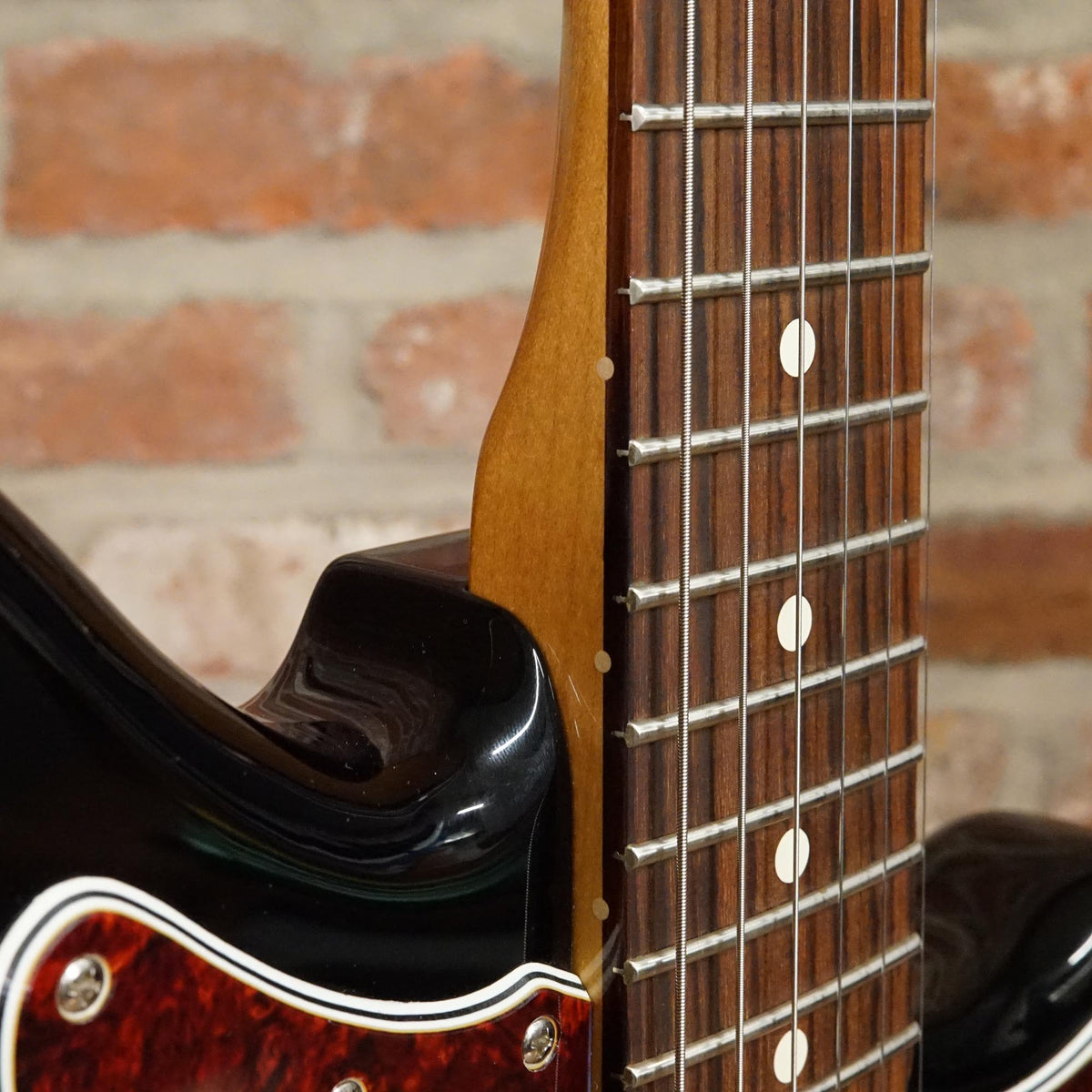 Fender 2016 Classic Player Jazzmaster Sunburst - Used