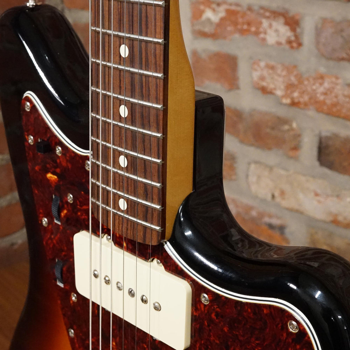 Fender 2016 Classic Player Jazzmaster Sunburst - Used