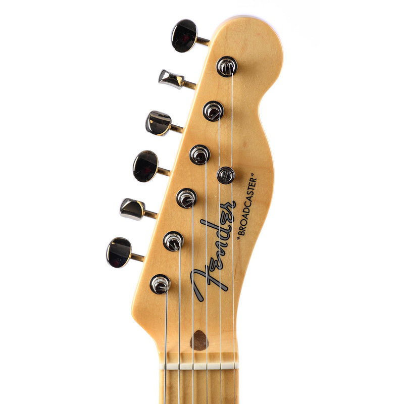 Fender 70th Anniversary Broadcaster Maple Fingerboard Blackguard Blonde
