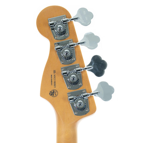 Fender Player Plus Jazz Bass Pau Ferro, 3-Color Sunburst