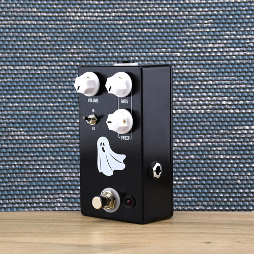 mid boost pedal JHS Haunting Mids EQ