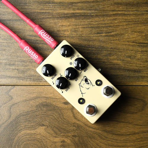 jhs pedals kodiak JHS Kodiak Tap-Tempo Tremolo