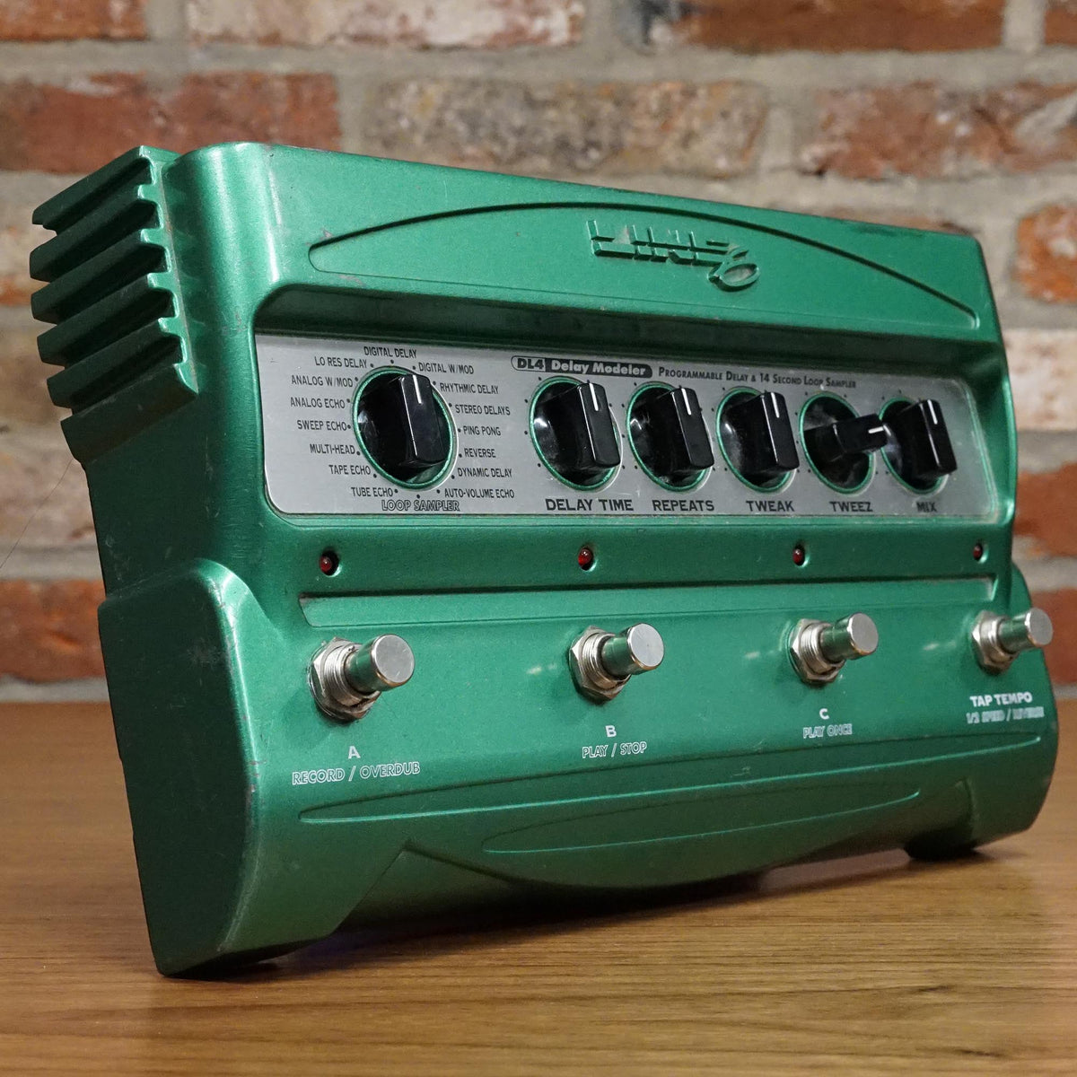 Line 6 DL4 Delay With Power Supply - Used