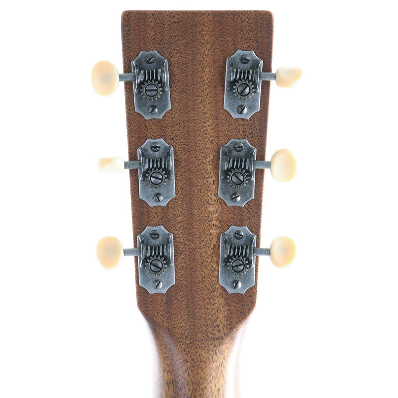 Martin Custom Shop 00 Size Slope Shoulder Adirondack Spruce Top, Mahogany Back and Sides