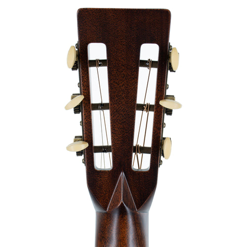 Martin Custom Shop 00 12-Fret Acoustic Guitar, Sinker Mahogany, Sitka Spruce VTS, Ambertone 1933
