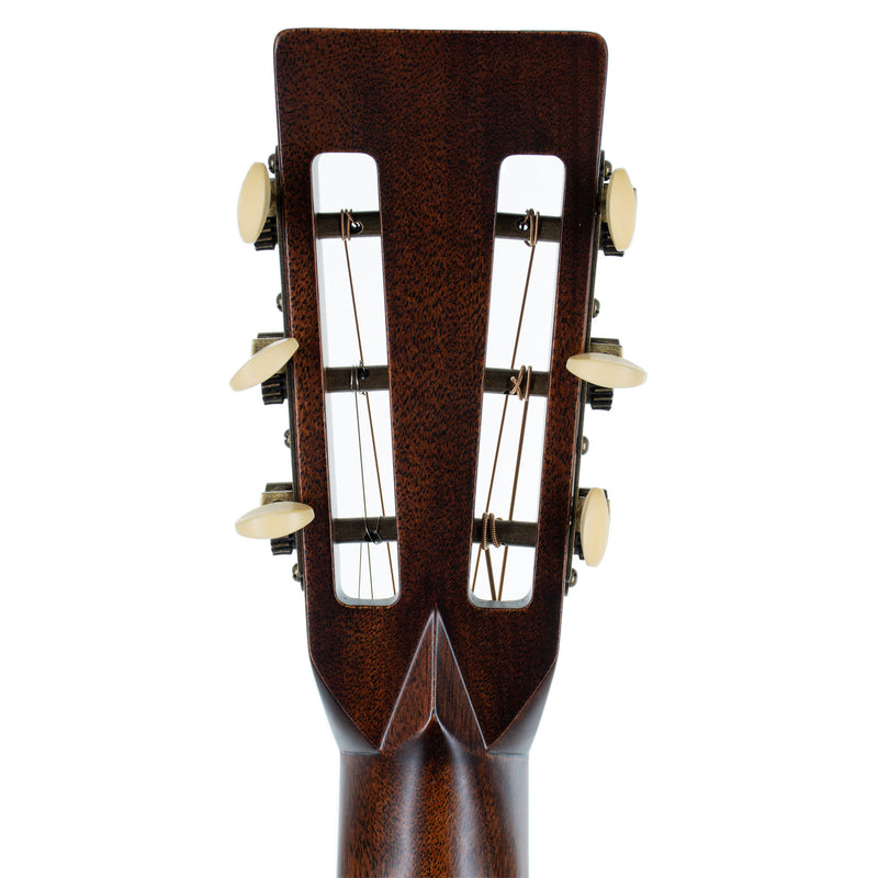 Martin Custom Shop 00 12-Fret Acoustic Guitar, Sinker Mahogany, Sitka Spruce VTS, Ambertone 1933