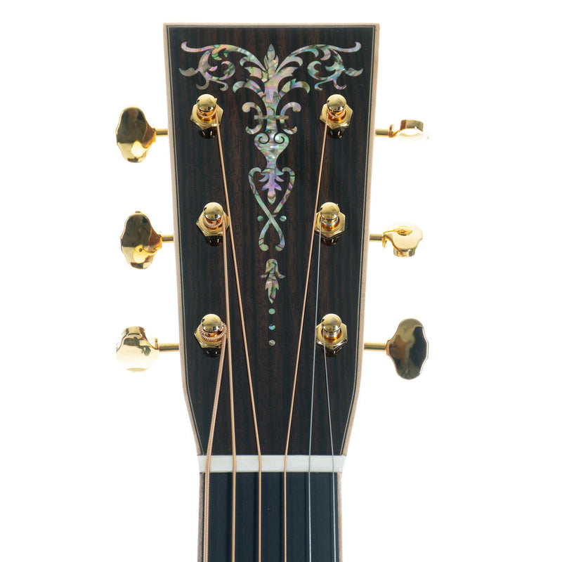 Martin Custom Shop 00 Size 41 Style High Alt, Euro Spruce Top, Macassar Ebony Back And Sides