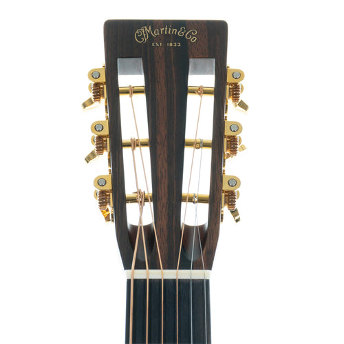 Martin Custom Shop 000-12 Fret Western Red Cedar, Macassar Ebony