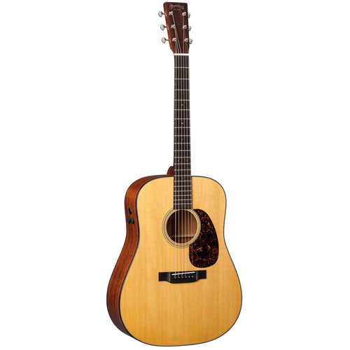 Martin D-18E Retro Sitka Spruce - Natural