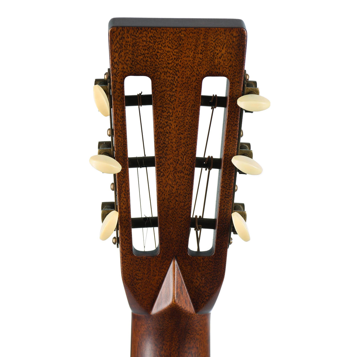 Martin Custom Shop 00 Size 12 Fret Sinker Mahogany, VTS Sitka Spruce Top
