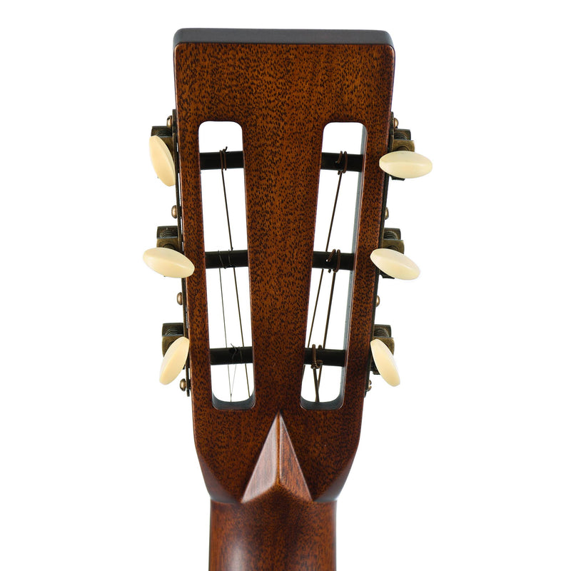 Martin Custom Shop 00 Size 12 Fret Sinker Mahogany, VTS Sitka Spruce Top