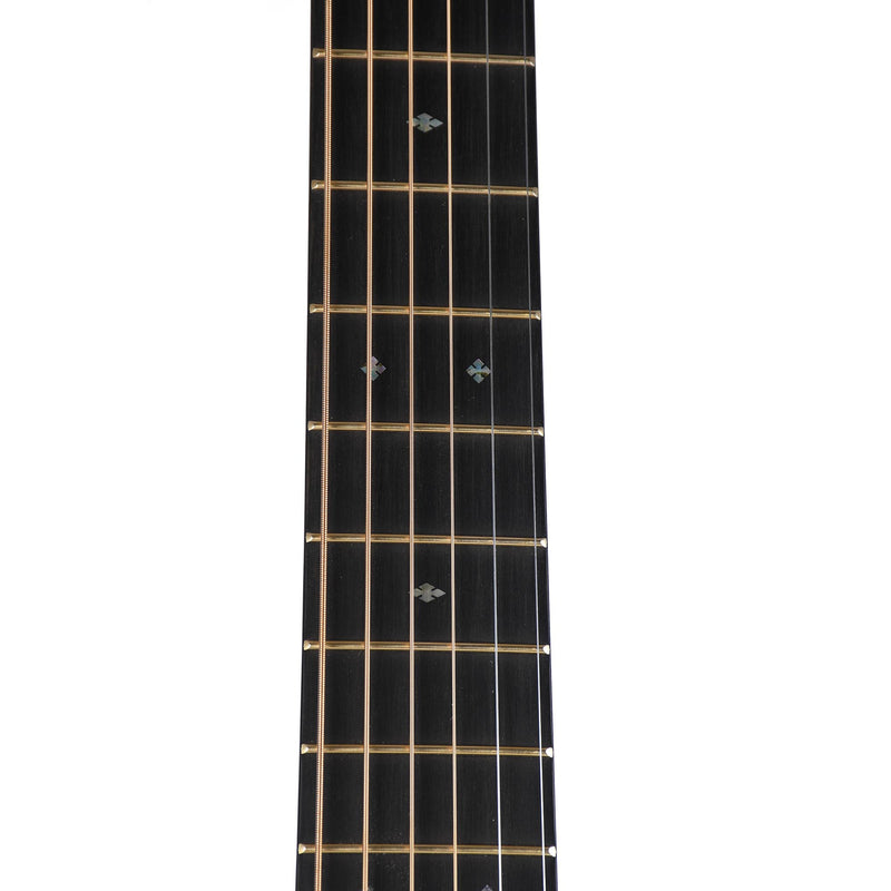 Martin D-28E Modern Deluxe