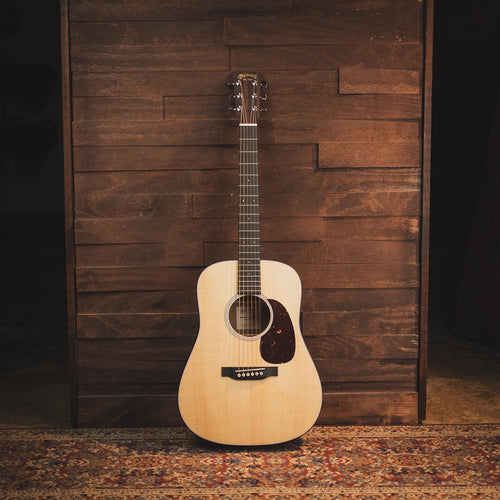 Martin Dreadnought Junior With Electronics - Natural