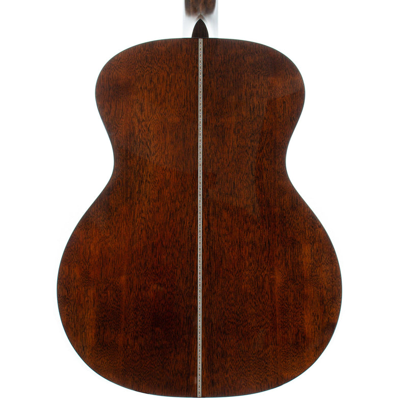 Martin Custom Shop GP-14 Fret Non-Cutaway Quilted Mahogany, Sitka Spruce