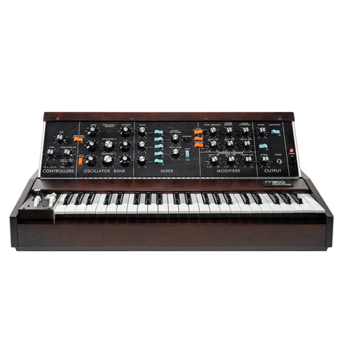 New Moog Minimoog Model D Analog Synthesizer New Moog Minimoog Model D Analog Synthesizer