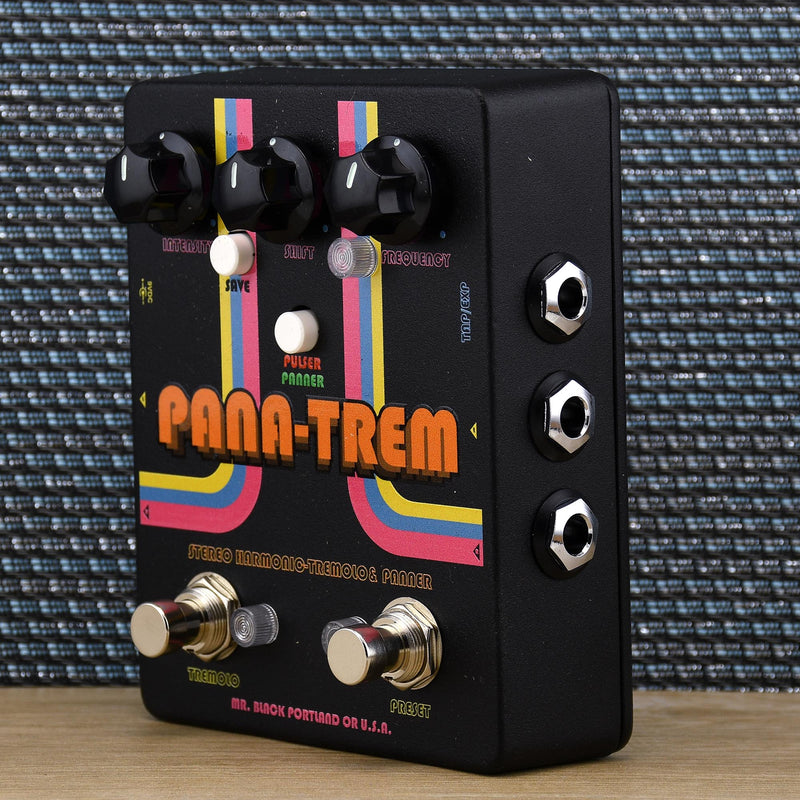 Mr. Black Pana-Trem Effect Pedal
