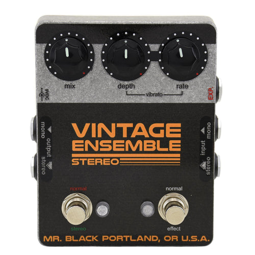Mr. Black Stereo Vintage Ensemble