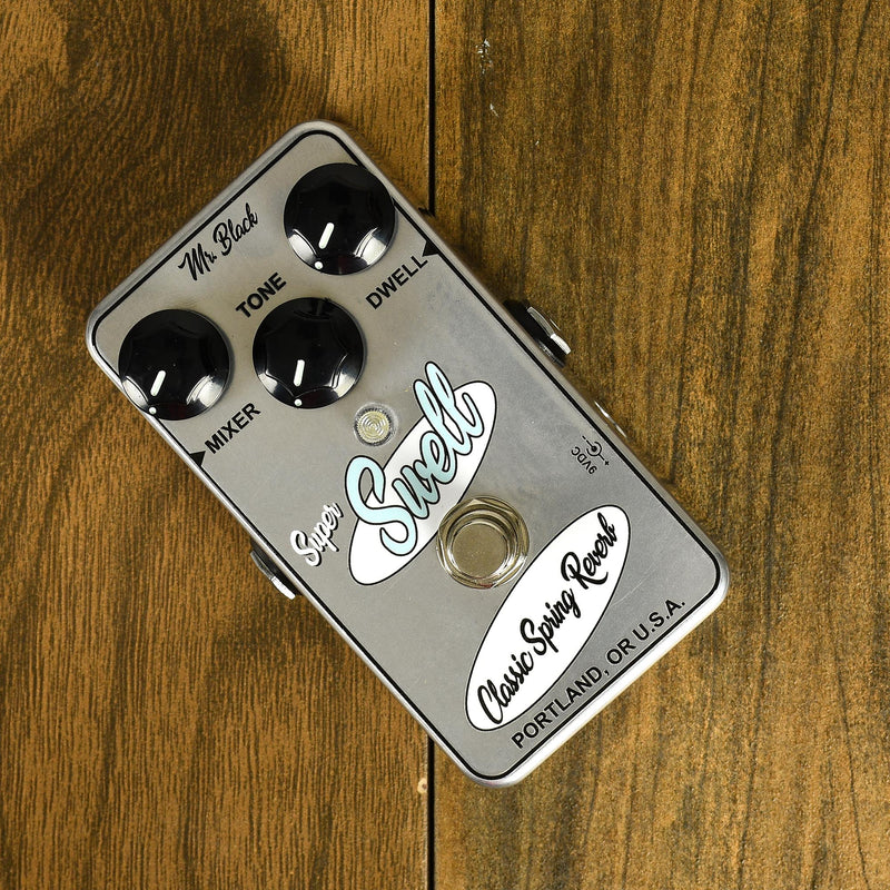 Mr. Black Super Swell Classic Spring Reverb Pedal
