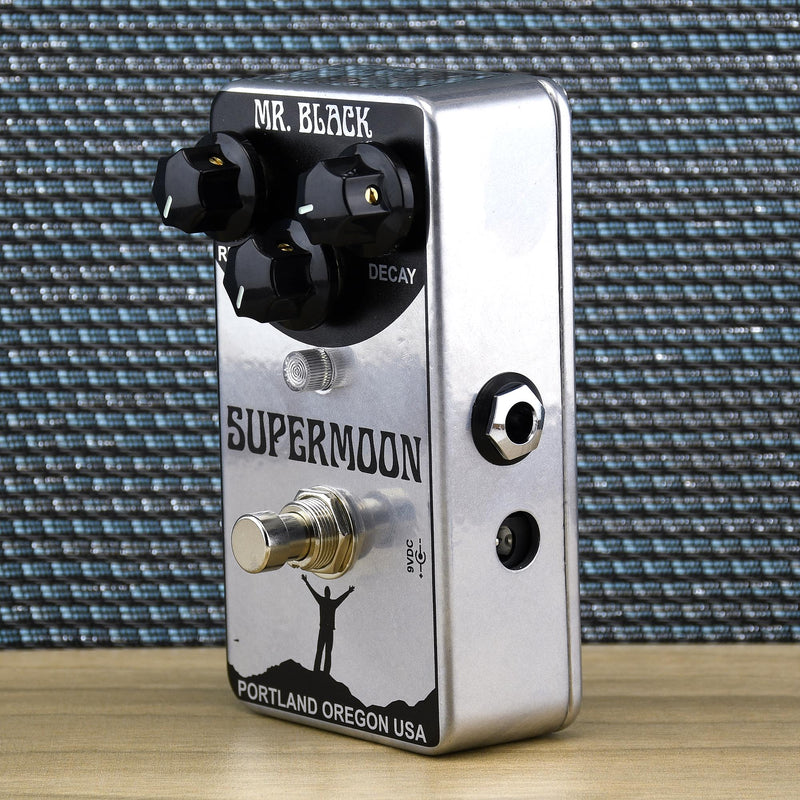 Mr. Black SuperMoon Chrome Reverb Pedal