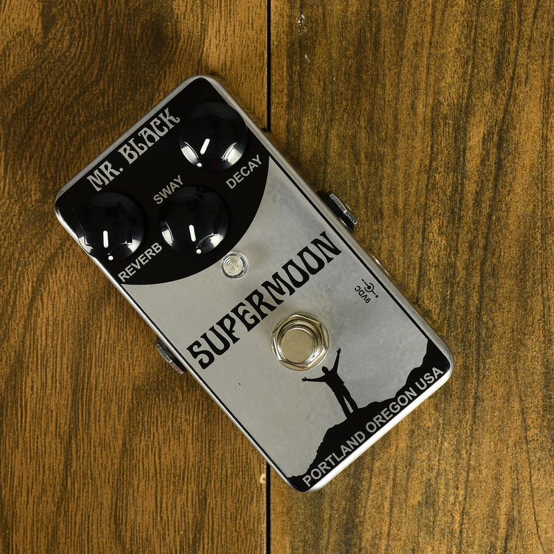 Mr. Black SuperMoon Chrome Reverb Pedal
