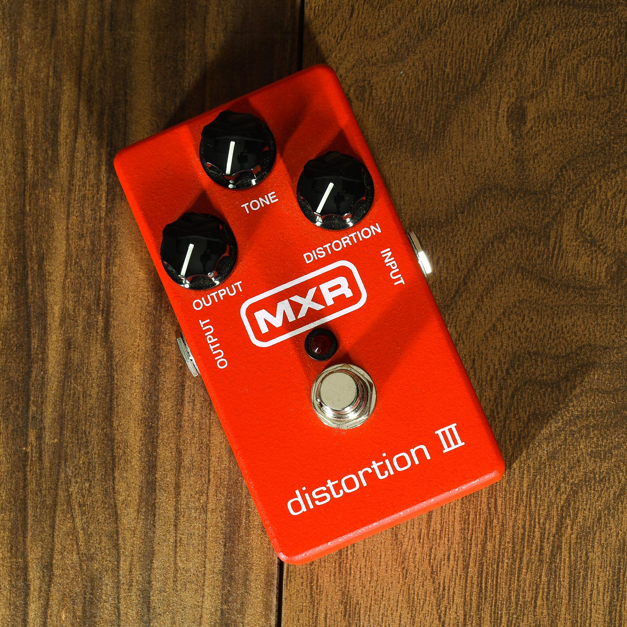 MXR Distortion III Effect Pedal – Russo Music