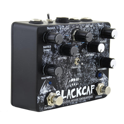 Old Blood Noise Endeavors Blackcap Harmonic Tremolo Effect Pedal