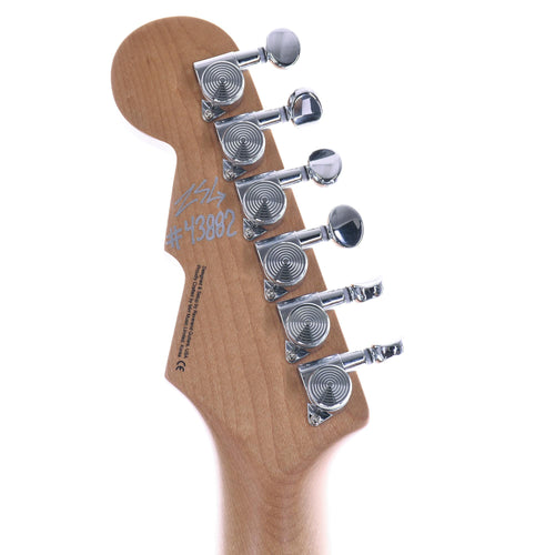 Reverend Six Gun HPP Roasted Maple Neck, Midnight Black