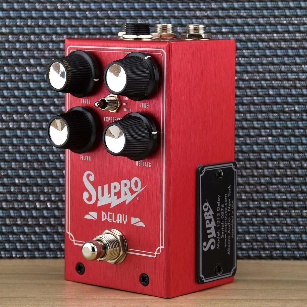 Supro Analog Delay Pedal