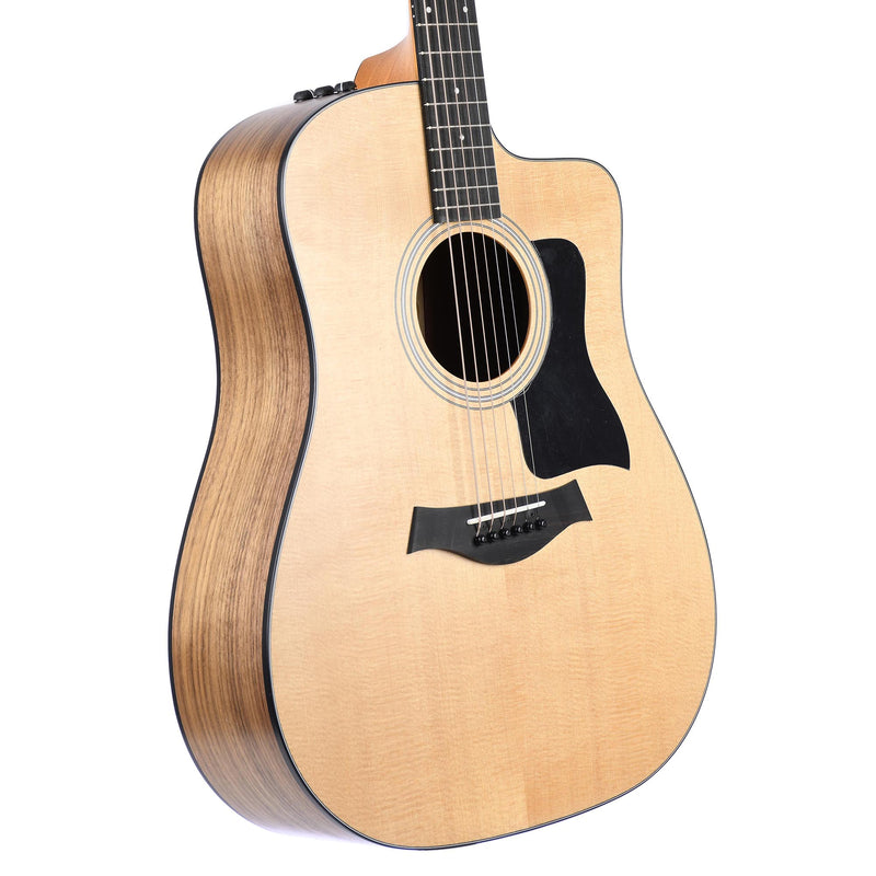 Taylor 110CE Walnut / Sitka - Dreadnought With Electronics - Natural