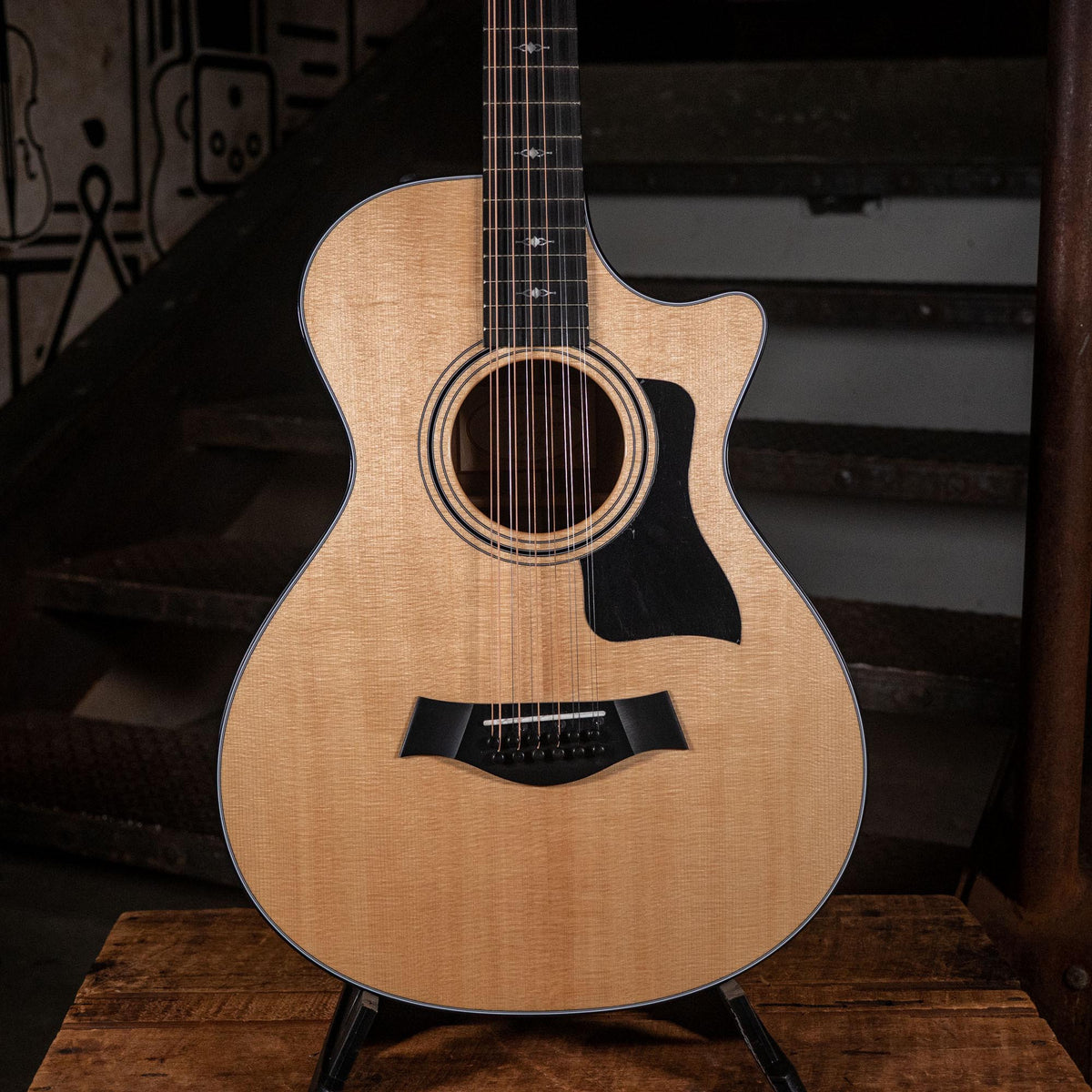 Taylor 2018 352CE Grand Concert 12-String X Braced