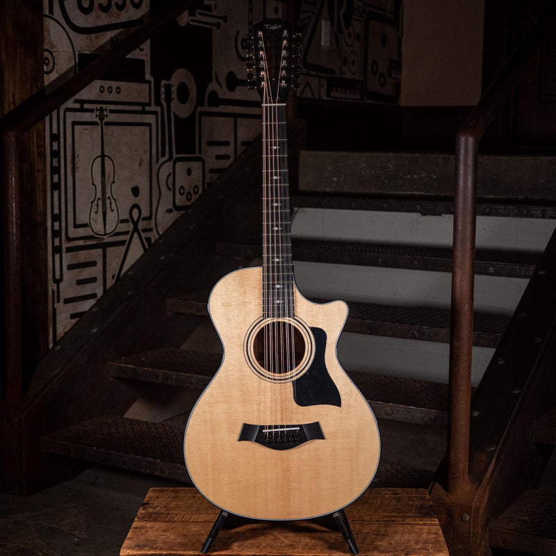 Taylor 2018 352CE Grand Concert 12-String X Braced