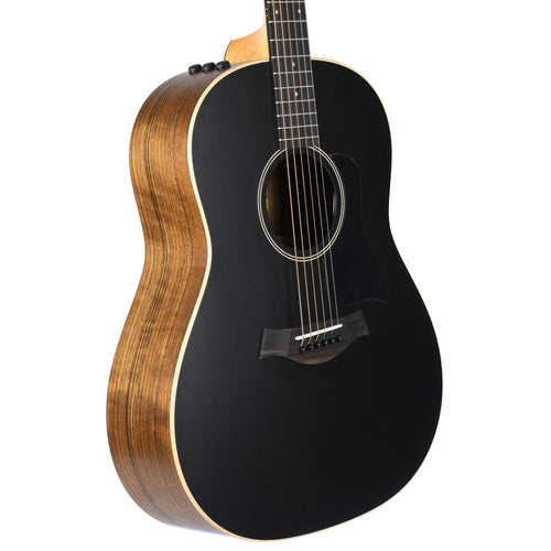 Taylor AD17E American Dream Blacktop Grand Pacific Black Spruce Top